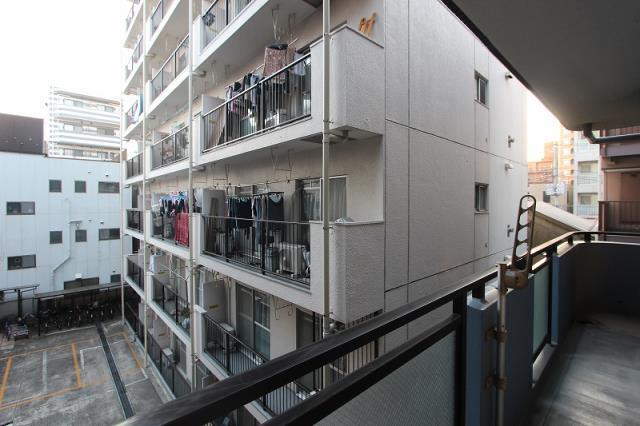 View photos from the dwelling unit