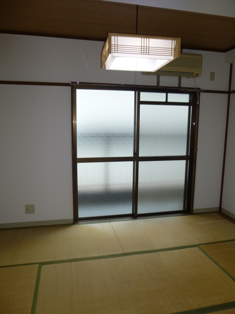 Other room space. 6 is a Pledge of Japanese-style room