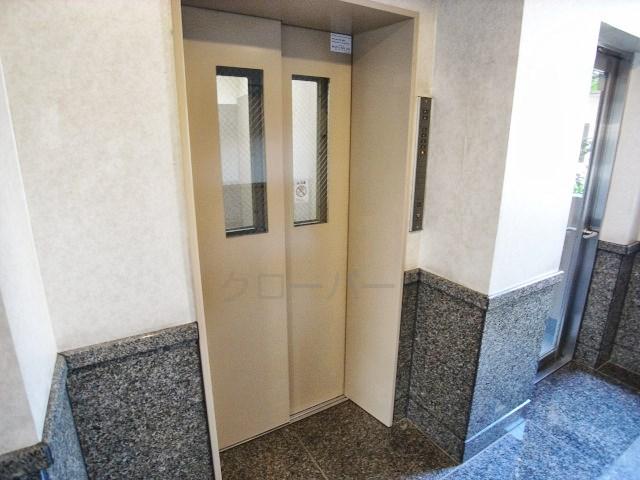 Other common areas. Elevator