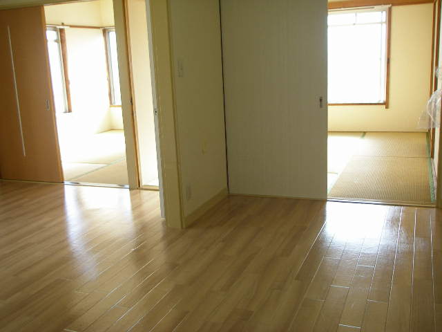 Living and room