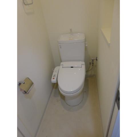 Toilet