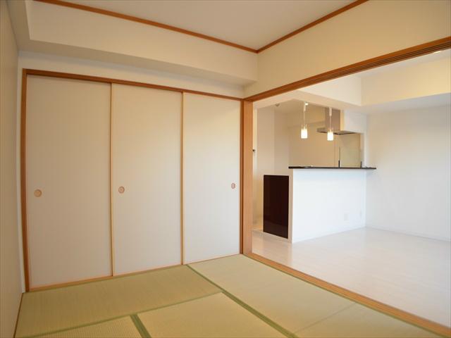 Non-living room. A serene Japanese-style