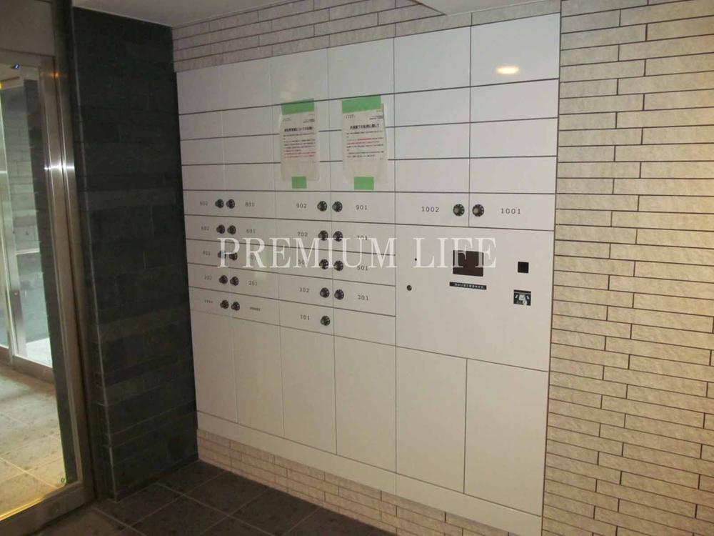 Other common areas. «Delivery Box ・ Auto-lock equipped »