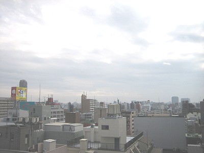 Balcony. Pets Allowed, South-facing sunny