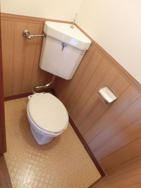 Toilet