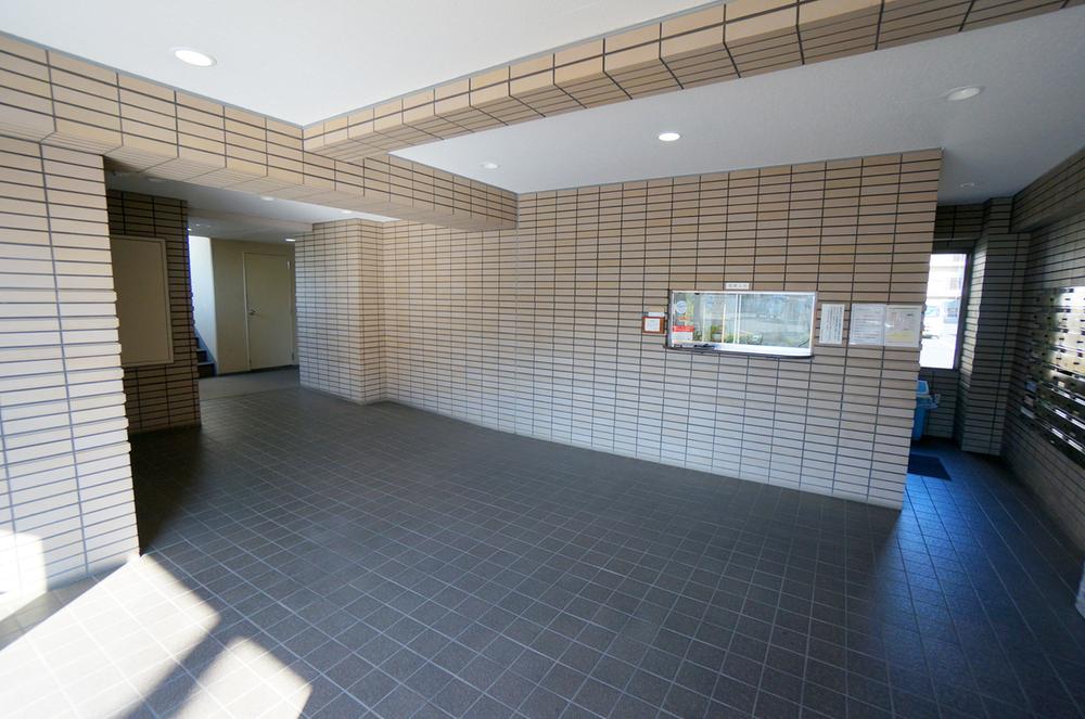 Entrance. December 2013 shooting