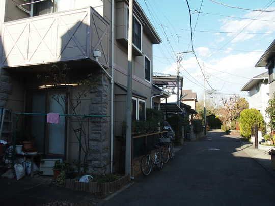 Local photos, including front road. Frontal road