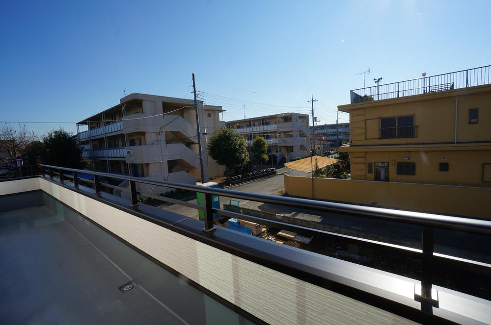 Balcony. December 2013 shooting