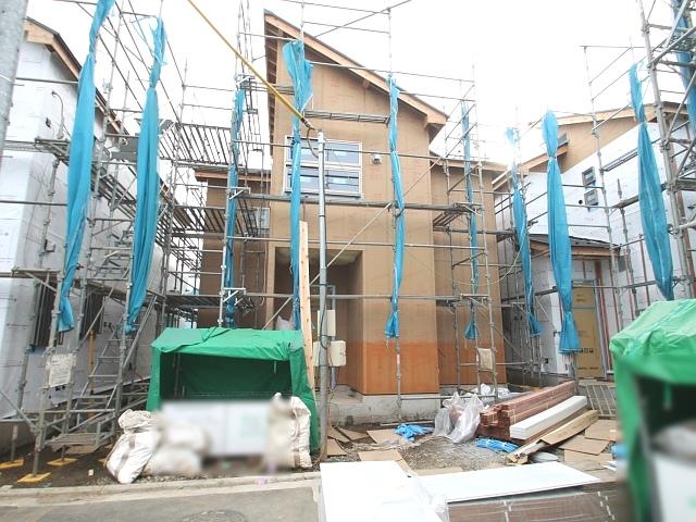 Local appearance photo. 22 Building Under construction