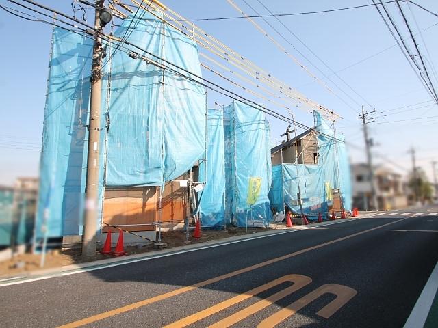 Local photos, including front road. Tachikawa Fujimi 4-chome panoramic view 2013 / 12 / 6 shooting