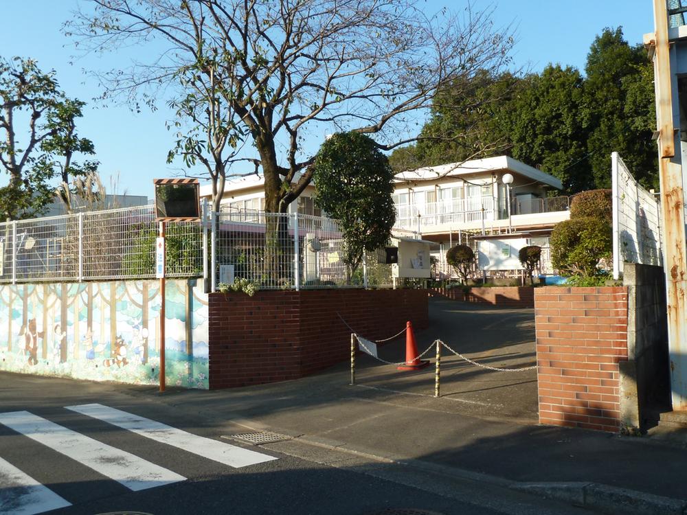 kindergarten ・ Nursery. Mikage Bridge 90m to nursery school