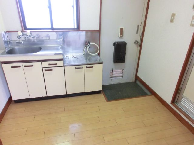 Kitchen. Veranda