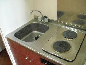 Kitchen. Two-burner stove