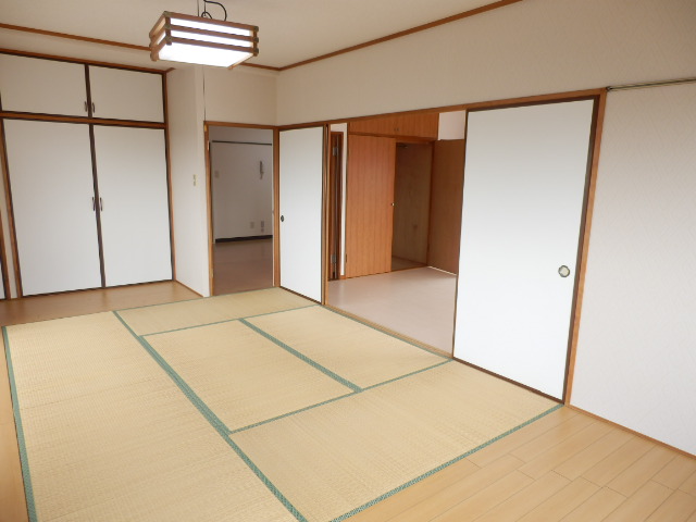 Other room space