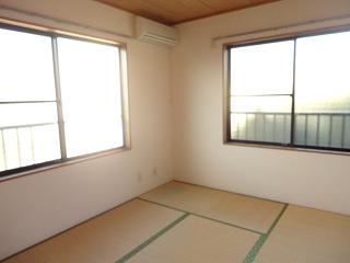 Other room space. Japanese-style room 6 quires angle room