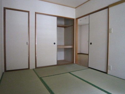 Living and room.  ☆ Japanese-style room 6 quires ☆