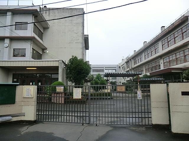 Junior high school. 1772m to Tachikawa Municipal Tachikawa fifth junior high school
