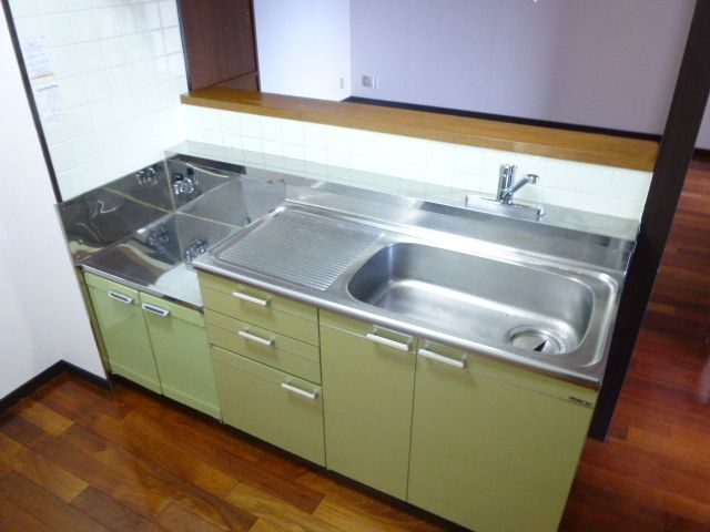 Kitchen. Gas stove is installed that can be counter kitchen ☆ 