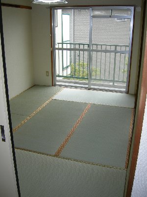 Other room space. South Japanese-style room 6 quires