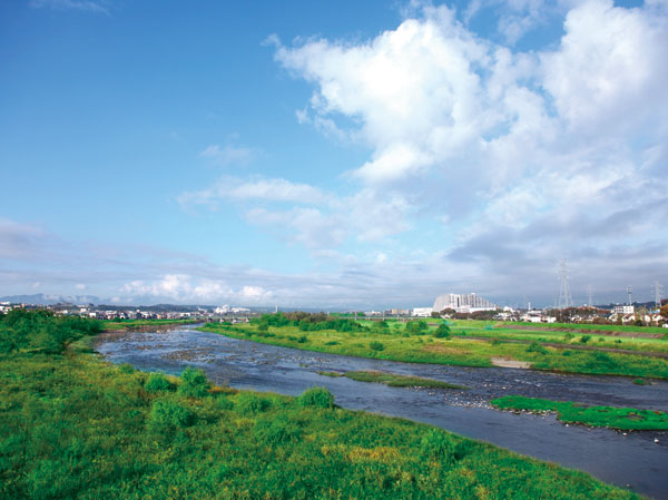 Surrounding environment. Tama River (a 20-minute walk ・ About 1600m)