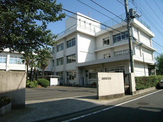 Primary school. 277m to Tachikawa Municipal tenth elementary school