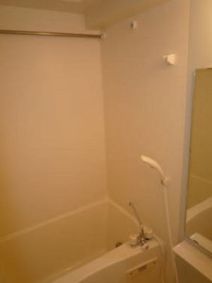 Bath. Reheating ・ Bathroom with bathroom dryer