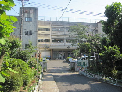 Primary school. 511m to Tachikawa seventh elementary school (school district) (Elementary School)