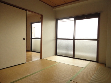 Other room space. Japanese-style room 6 quires