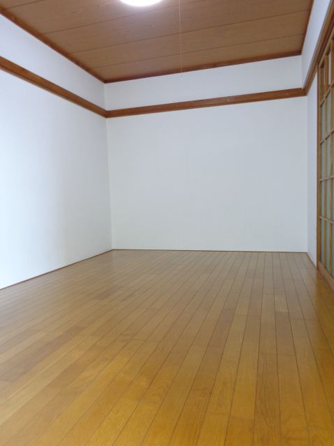 Living and room.  ☆ Western-style is the flooring of the room ☆ 