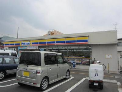 Convenience store. Seven-Eleven Tachikawa Kashiwamachi chome store up (convenience store) 230m