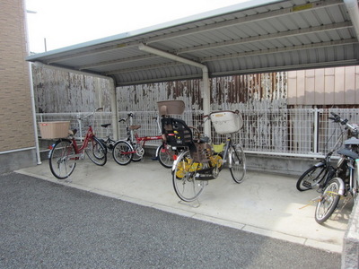 Other common areas.  ☆ Bicycle-parking space ☆