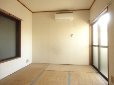 Living and room. Japanese-style room 6 quires