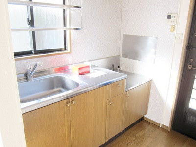 Kitchen.  ☆ Two-burner gas stove installation Allowed Kitchen ☆ 