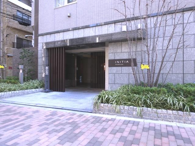 Local appearance photo. ~We propose your lifestyle~ ◆ Tile is a paste of stately appearance.  ◆ Of detached sense maisonette ◆ Around are numerous shopping facilities ◆ Mortgage deduction fit Property