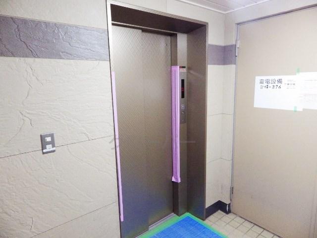 Other common areas. Elevator