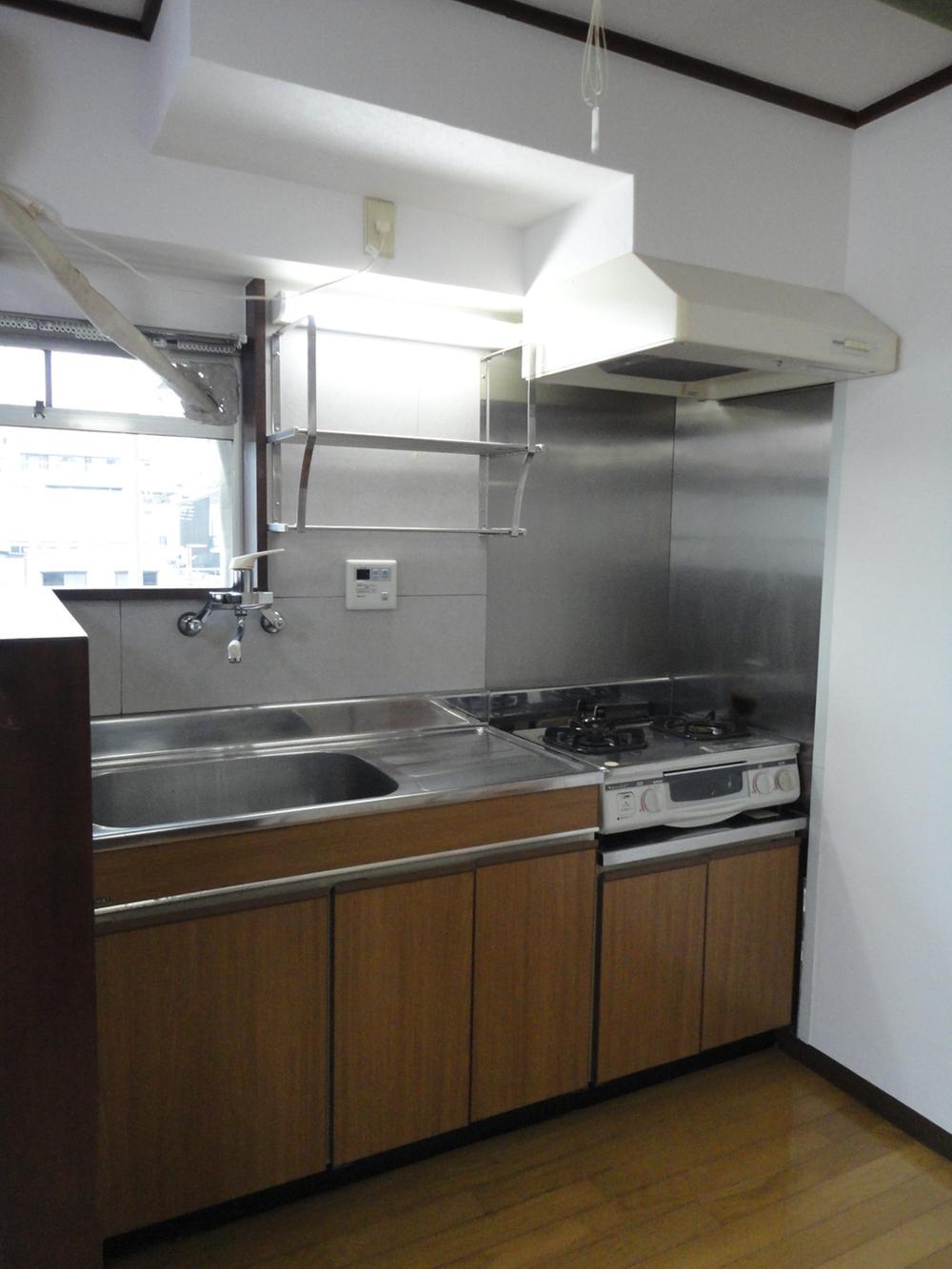 Kitchen. System kitchen