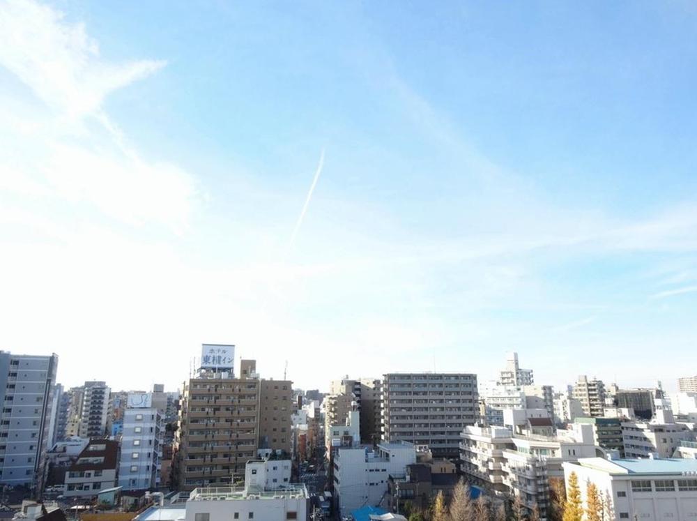 View photos from the dwelling unit