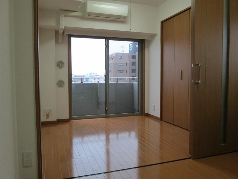 Living. Double floor ・ Sound insulation in the double ceiling ・ Maintenance of good.