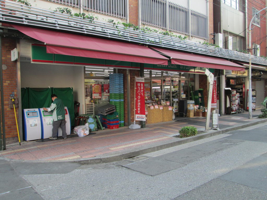 Convenience store. STORE100 Taito Nishiasakusa-chome store up (convenience store) 157m