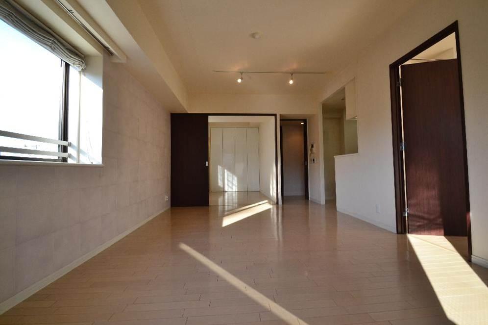 Living. Living-dining