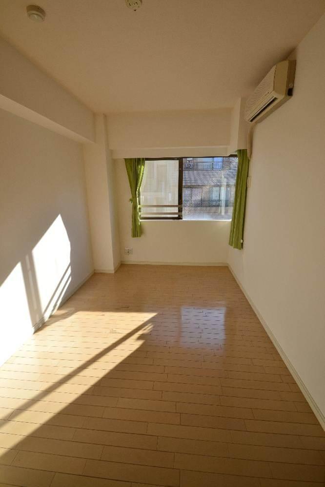 Non-living room. Western-style 6.5 tatami