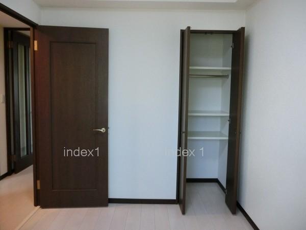 Non-living room. Equipped accommodated in each room!