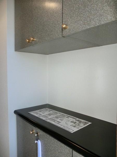 Receipt. Decorated also flowers, etc. on top of the shoe storage