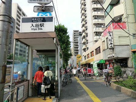 Streets around. Enhancement of the surrounding environment