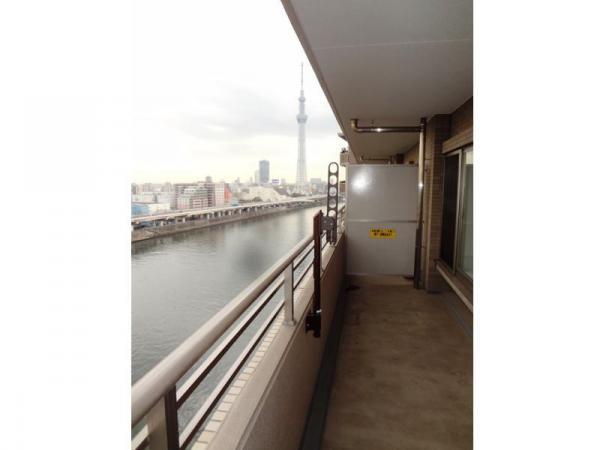 Balcony. Balcony (12 May 2013) Shooting