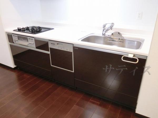 Kitchen. ~ water filter ・ Dishwasher equipped!  ~