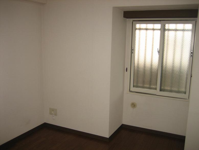 Non-living room. Selling local ・  ・  ・ Western style room