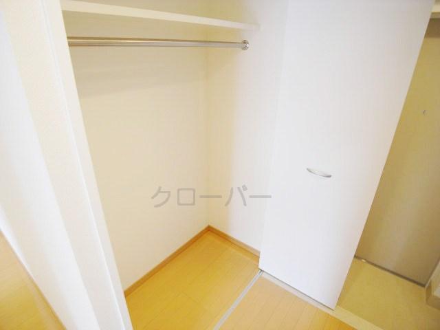 Entrance. Entrance Receipt