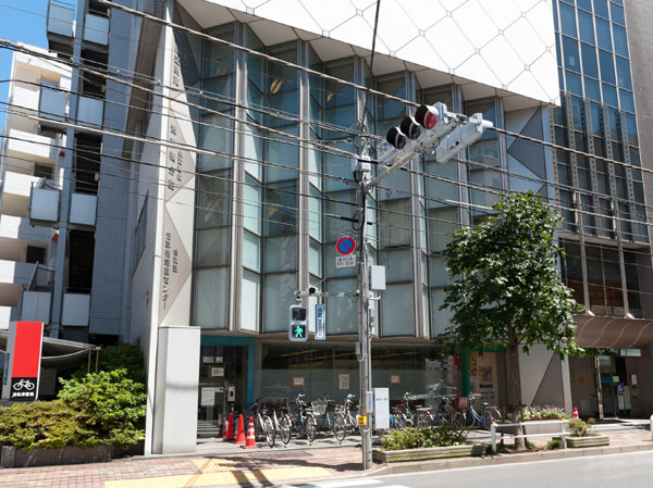 Surrounding environment. Central Library Asakusabashi Branch (about 600m ・ An 8-minute walk)