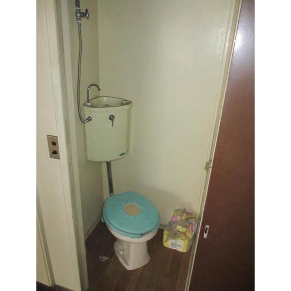 Other local. Second floor toilet